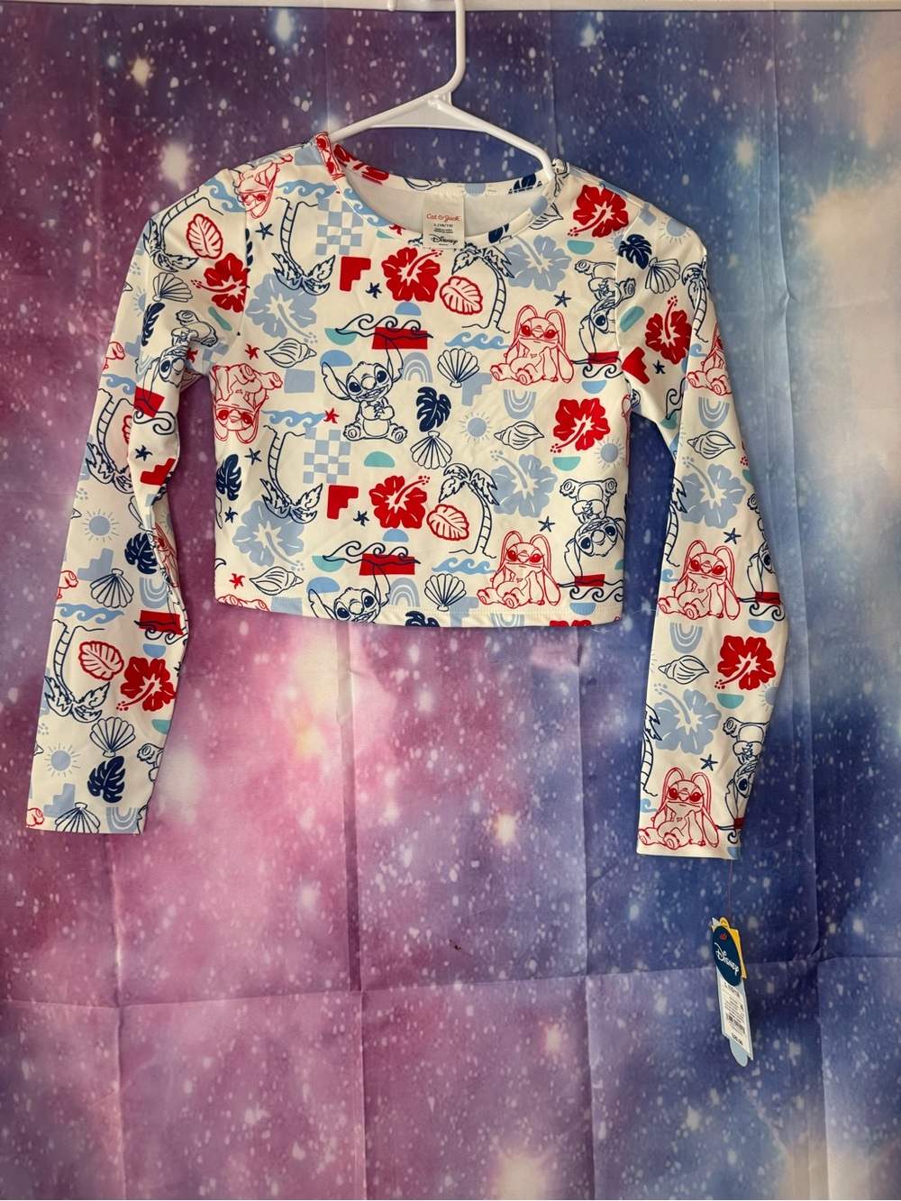 New cat & Jack Disney lilo & stitch swim shirt 🛍